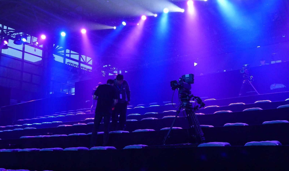 拍攝制作企業(yè)展會宣傳片時(shí)更需要注意什么?